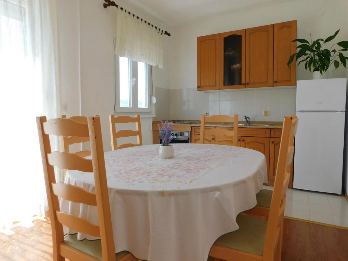 Apartmani Salus Pag Town Dış mekan fotoğraf