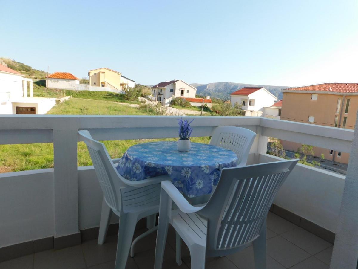 Apartmani Salus Pag Town Dış mekan fotoğraf