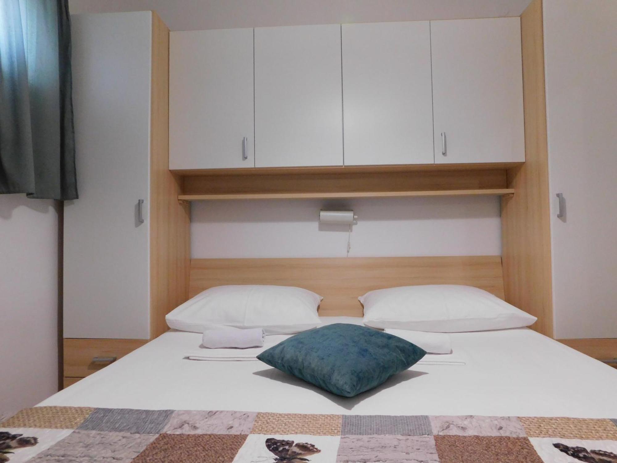 Apartmani Salus Pag Town Dış mekan fotoğraf
